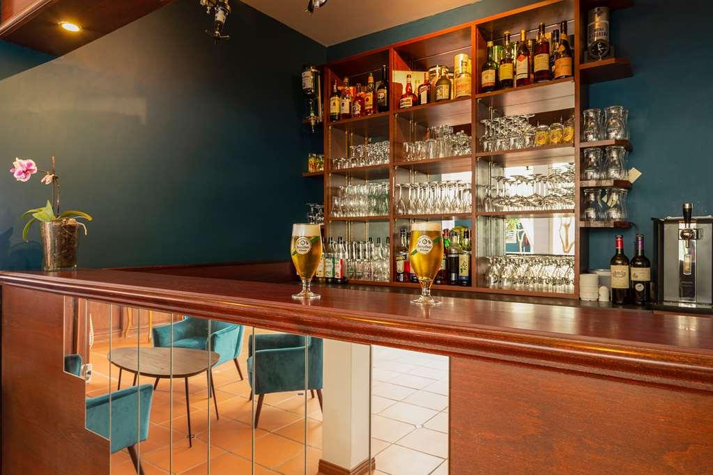 Le Relais De Castelnau Otel Loubressac Restoran fotoğraf